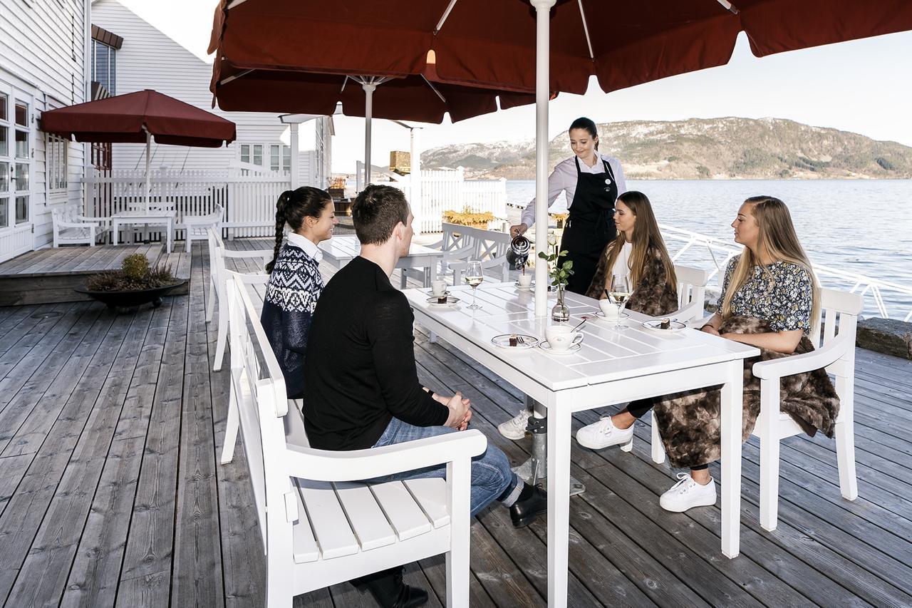 Angvik Gamle Handelssted - By Classic Norway Hotels Buitenkant foto